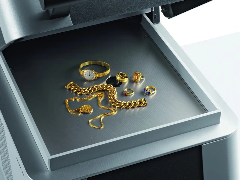 محدودیت‌ها و چالش‌های آزمایش xrf در تعیین عیار طلا