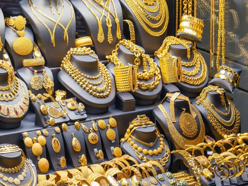 آیا خرده فروشی طلا برای سرمایه‌گذاری مناسب است؟